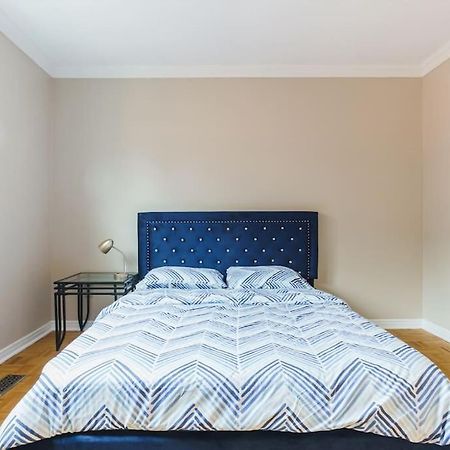 Beautiful Home 4 Bed, 3 Bath, Garage, Backyard! Mississauga Esterno foto